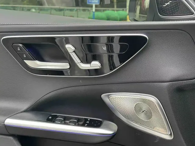Mercedes-Benz C-Class — Фото автомобиля 19