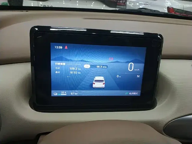 Wuling Hongguang Mini EV — Фото автомобиля 11