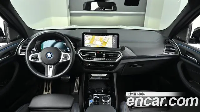 BMW iX3 G08 (2020–2024) — Фото автомобиля 6