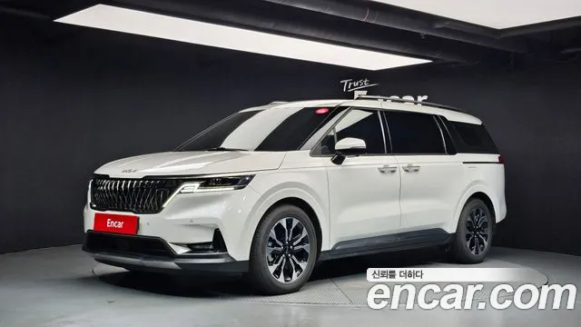 Фотография автомобиля — Kia Carnival 4th Gen