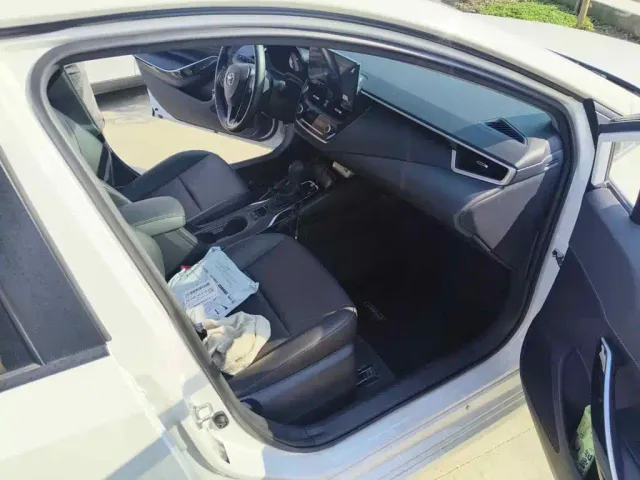 Toyota Corolla — Фото автомобиля 13