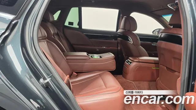 Genesis G90 RS4 — Фото автомобиля 12