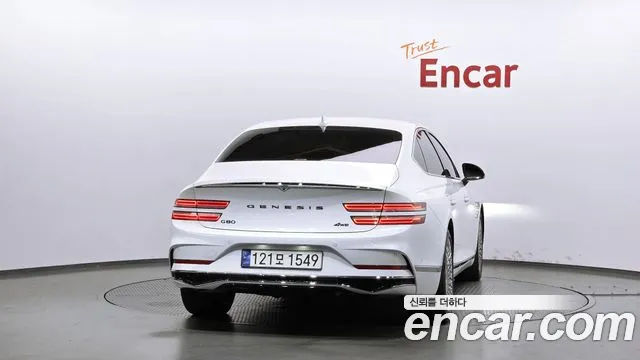 Genesis G80 Бензин 2.5 турбо AWD — Фото автомобиля 4
