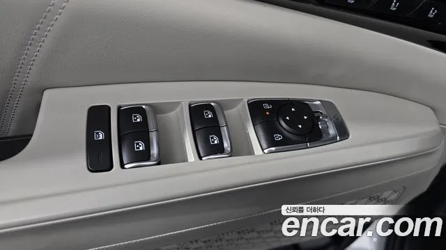 Kia Carnival Generation 4 — Фото автомобиля 29
