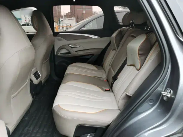 BYD Song Pro — Фото автомобиля 16