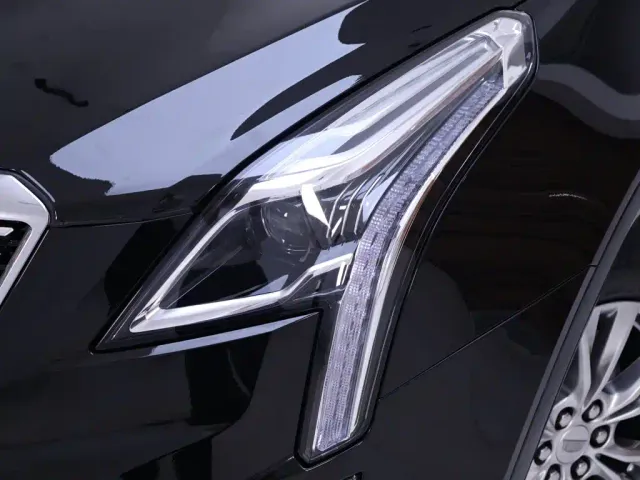Cadillac XT5 — Фото автомобиля 4
