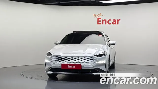 Kia K8 Hybrid — Фото автомобиля 3