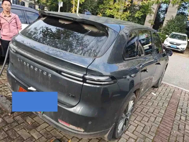 Leapmotor C10 — Фото автомобиля 2
