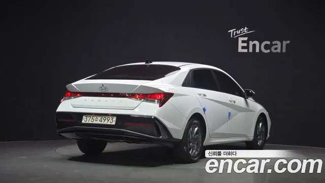 Hyundai AVANTE Новый Avante (CN7) — Фото автомобиля 2