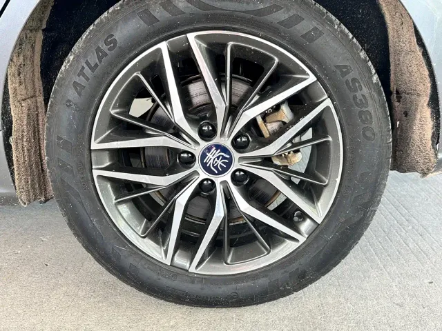 BYD Qin PLUS — Фото автомобиля 18