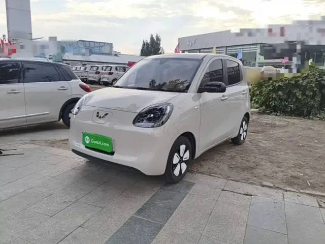 Фотография автомобиля — Wuling Hongguang Mini EV