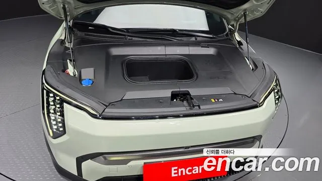 Фотография автомобиля — Kia EV3