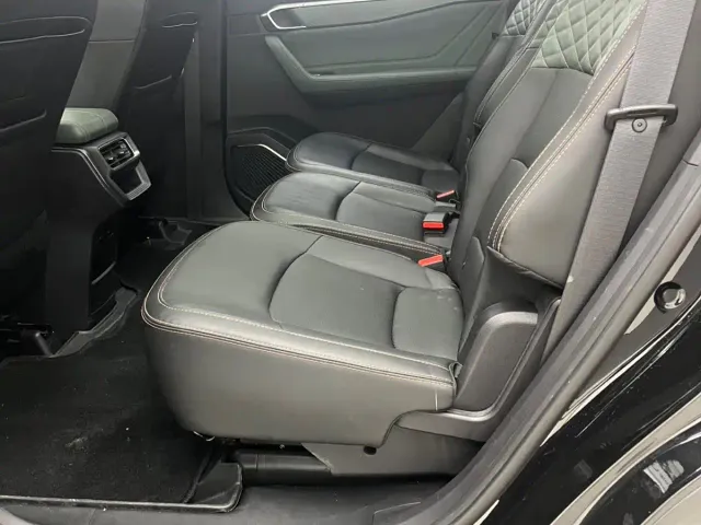 Geely Haoyue L — Фото автомобиля 8