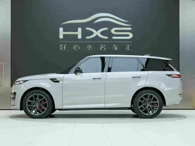 Land Rover Range Rover Sport — Фото автомобиля 3