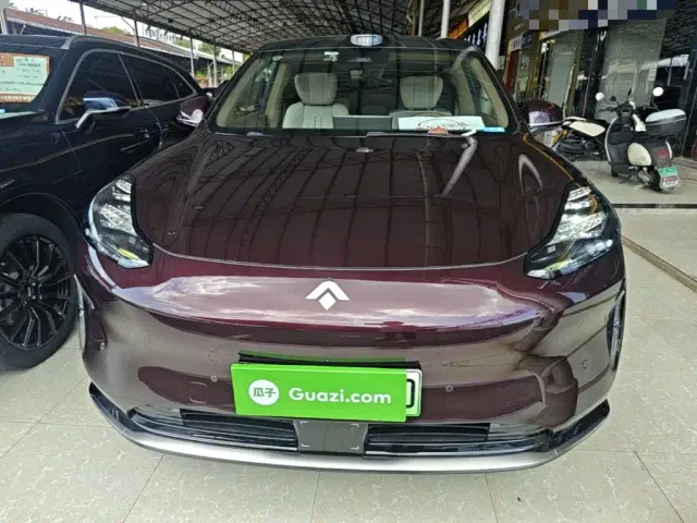 GAC Hyptec HT — Фото автомобиля 2
