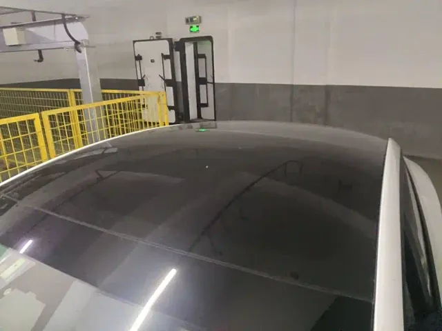 Tesla Model 3 — Фото автомобиля 6