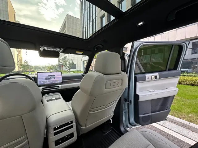 BYD FangChengBao Titanium 7 — Фото автомобиля 18