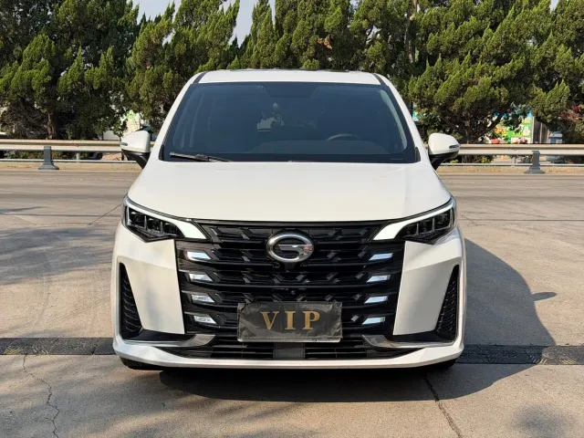 Фотография автомобиля — GAC Trumpchi M6