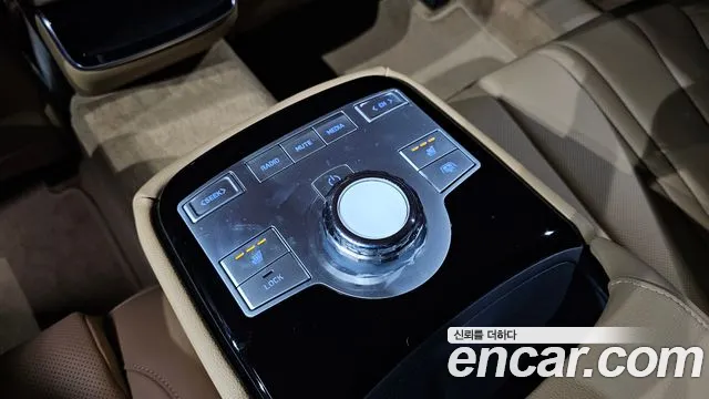 Genesis G80 Бензин 2.5 турбо AWD — Фото автомобиля 28