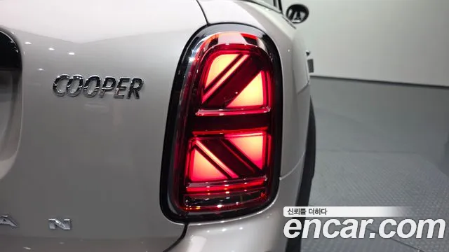 Mini Countryman — Фото автомобиля 19