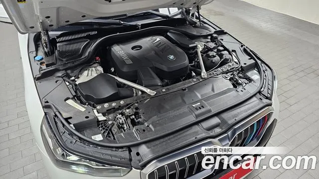 BMW 5-Series 5 серия (G60) 530i xDrive M Sport — Фото автомобиля 6