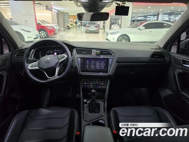 Volkswagen Tiguan Tiguan 2 поколение 2.0 TDI Prestige — Фото автомобиля 9