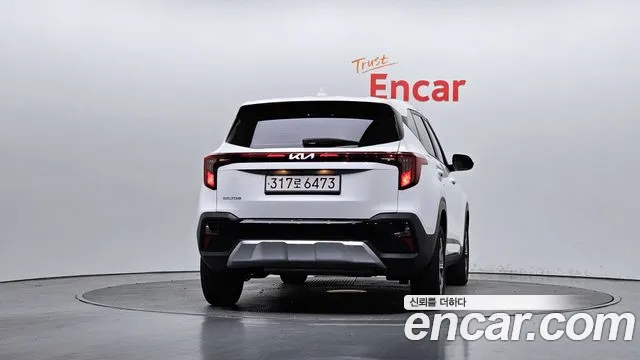 Kia Seltos Новый Seltos Бензин 1.6 турбо 2WD — Фото автомобиля 4