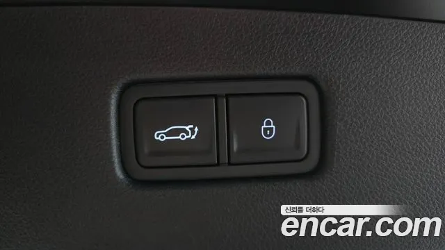 Genesis GV70 — Фото автомобиля 26