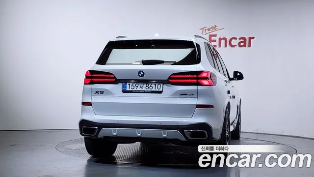 BMW X5 xDrive 40i M Sport — Фото автомобиля 2