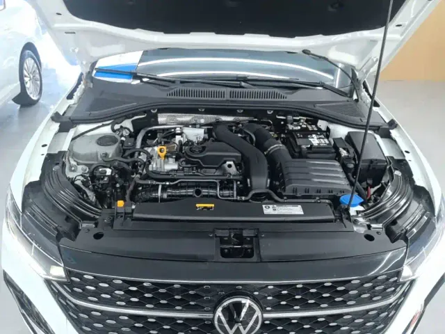 Volkswagen Lavida — Фото автомобиля 19