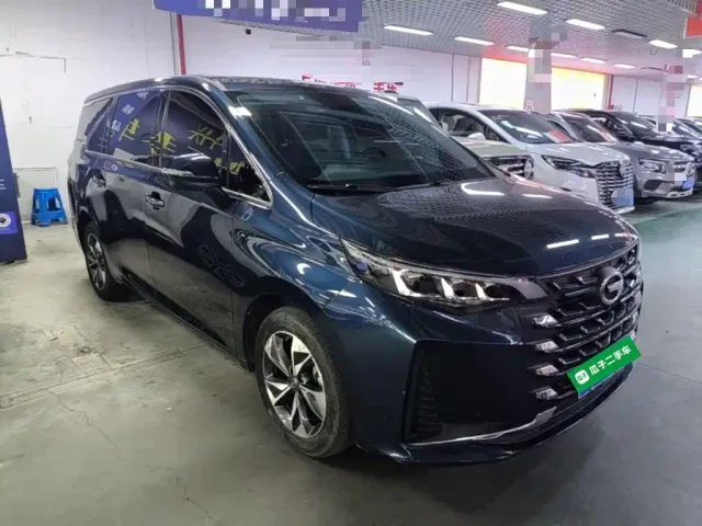 GAC Trumpchi M6 — Фото автомобиля 3