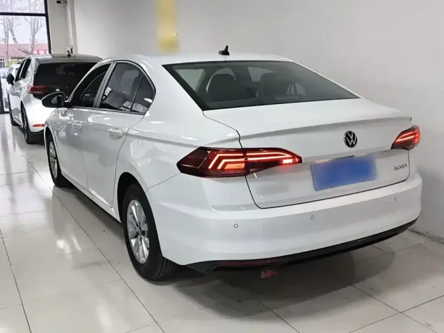 Volkswagen Bora — Фото автомобиля 22