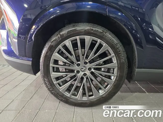 Lexus RX RX350h 5th Gen — Фото автомобиля 18
