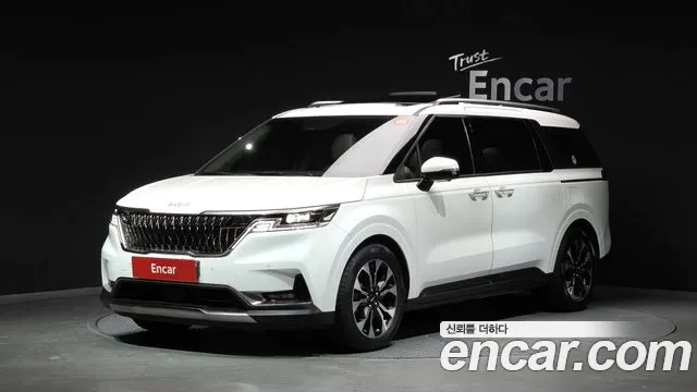 Фотография автомобиля — Kia Carnival 4th Gen
