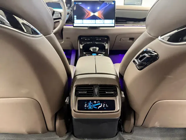 BYD Han — Фото автомобиля 17