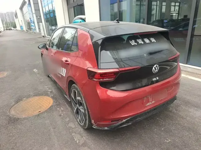 Volkswagen ID.3 — Фото автомобиля 4