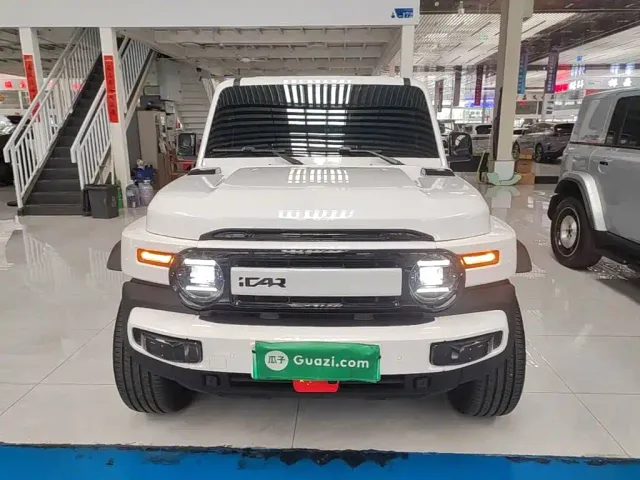iCAR V23 — Фото автомобиля 2