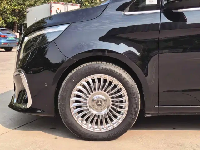 Mercedes-Benz Mercedes-Benz V-Class 2022 V 260 L Long Wheelbase Luxury Edition — Фото автомобиля 22