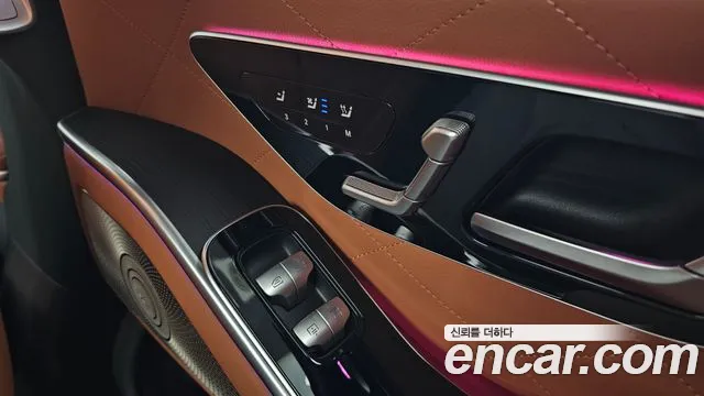 Mercedes-Benz S-Class — Фото автомобиля 19
