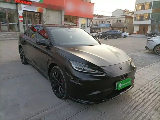 Arcfox Alpha S — Фото автомобиля 3