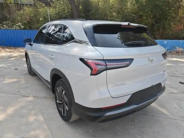 Wuling Starlight S — Фото автомобиля 4