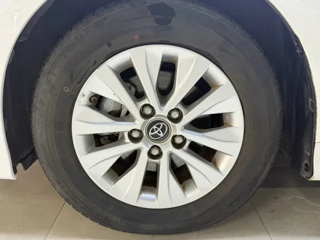 Toyota Corolla — Фото автомобиля 20