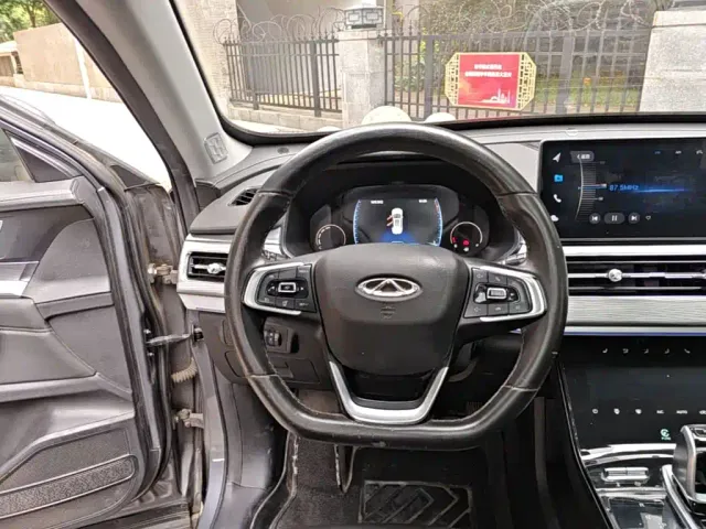 Chery Tiggo 8 — Фото автомобиля 10