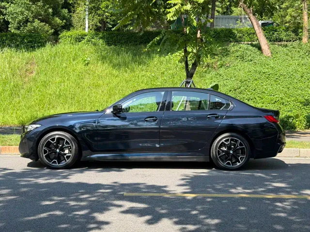 BMW i3 — Фото автомобиля 3