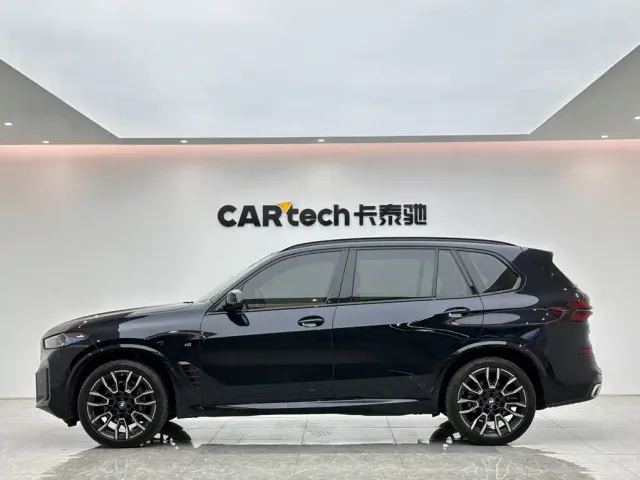 BMW X5 — Фото автомобиля 2