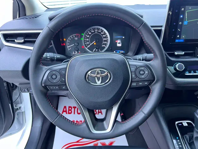 Toyota Corolla — Фото автомобиля 11
