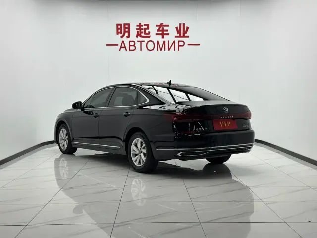 Volkswagen Passat — Фото автомобиля 8