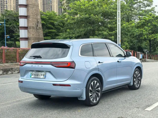 Aito M7 — Фото автомобиля 20