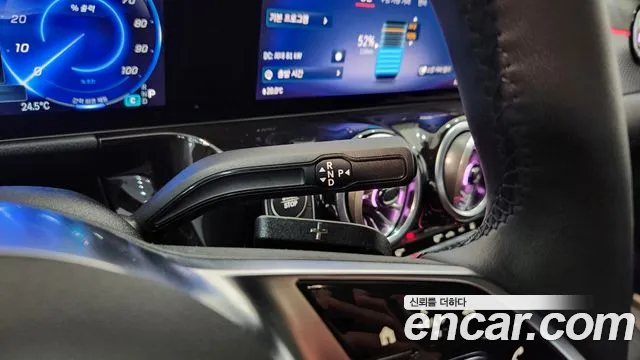 Mercedes-Benz EQA — Фото автомобиля 9