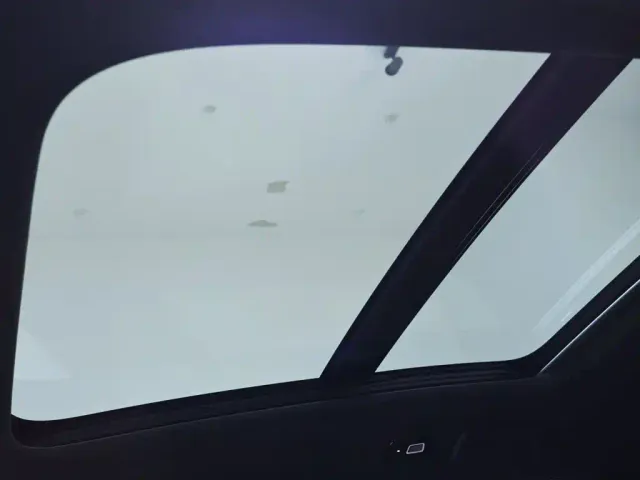 Volvo S90 — Фото автомобиля 19